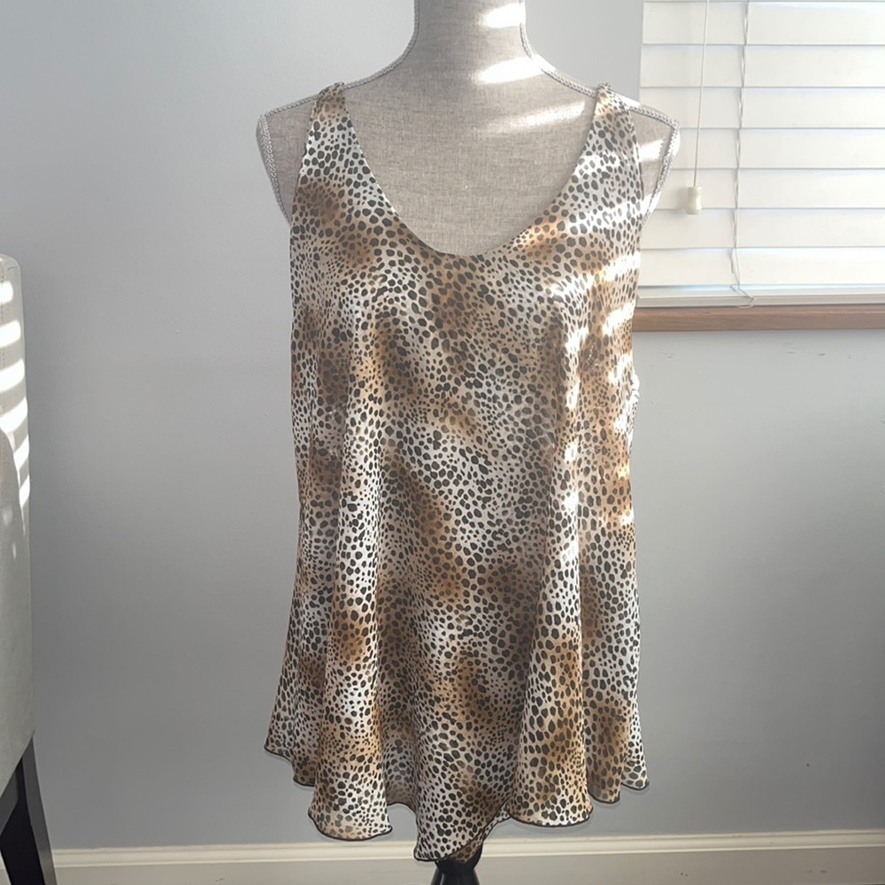 Zenobia | Brown Leopard flowy Tank - size XL